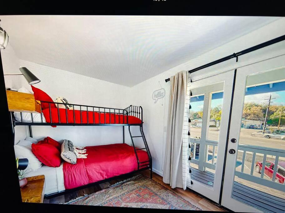 New Modern Boho Apt- Close To Yosemite Oakhurst Exterior photo